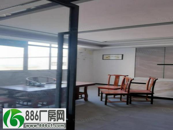 
黄江北岸厂房出租一楼2000平方现成豪华装修办公室无需转让费


