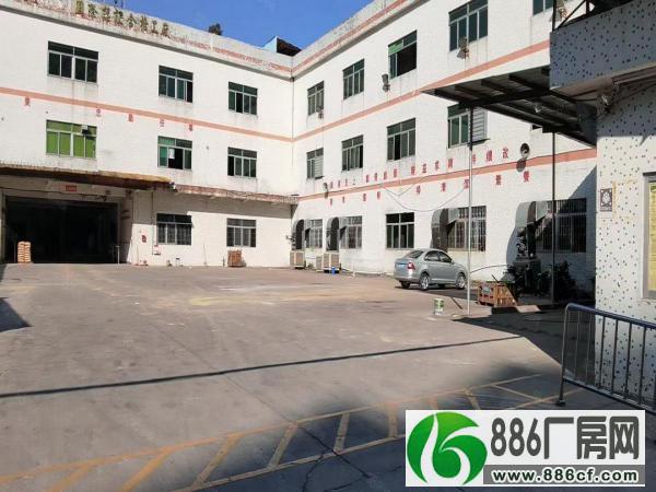 黄江镇一楼700平方米厂房价格实惠。图片真实