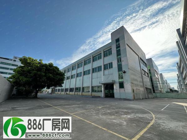 
横沥镇三江工业区厂房出租一楼2000平方带精装修水电齐全

