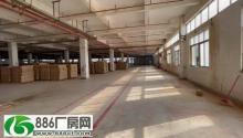
黄江镇临深标准厂房一楼6000平实际面积底价出租5米高

