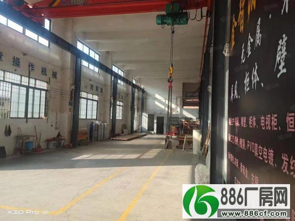 
陈村广隆带吊机400平方至800平方厂房现成办公室方正实用

