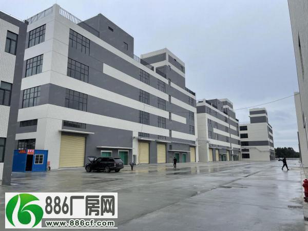 天河区黄村全新厂房仓库出租，可以分租，形象好。