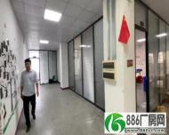 广州新塘夏埔楼上厂房仓库低价出租，带豪华装修办公室水电齐全。