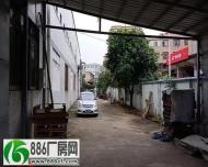 出租，番禺南村单一层大路边1250方砖墙到顶厂房中高9米