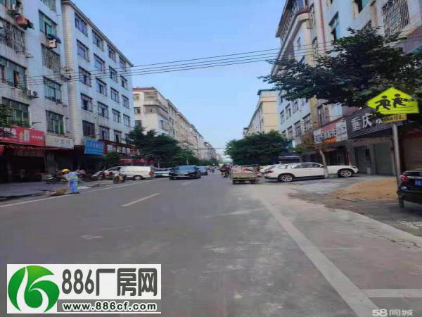 
新港东路杨青村650平方办公厂房仓库笋租

