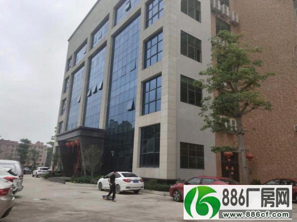 
陈江镇五一工业区豪华装修三楼650平米厂房低价出租带办公室

