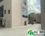 
惠州新圩全新厂房带红本1楼2楼各2000平实际面积可整租分租

