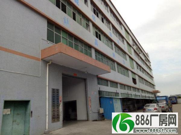 		龙岗宝龙工业园二楼半层带装修办公室有消防700平招租	