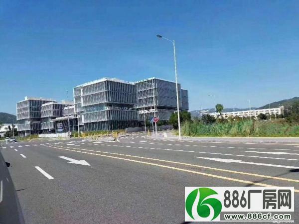 		坪山高新科技园原房东厂房两万平米出租，可享补贴	