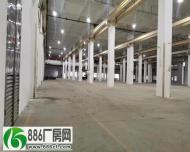 
深圳市坪山区一楼12000平方米红本厂房出租，高度10米

