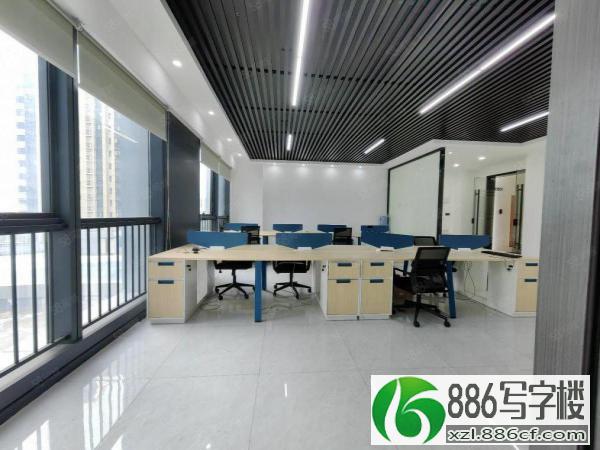 业主直租，珠江广场100平精装办公室，不限行业
